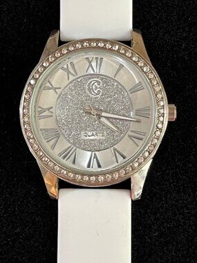 CHARMING CHARLIE | Silver Glitter and Rhinestone wrist watch-EUC-NEW Battery